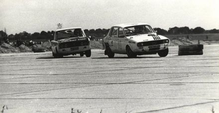 Błażej Krupa – Renault 12 Gordini, Robert Mucha – Polski Fiat 125p/1800 Turbo.