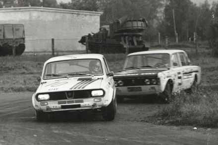 Błażej Krupa – Renault 12 Gordini, Robert Mucha – Polski Fiat 125p.