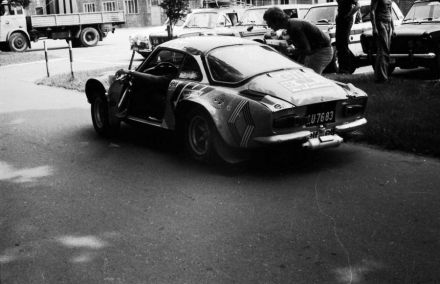 Alpine Renault A110 węgierskiej załogi Atilla Ferjancz i Ferenc Iriczfalvi.
