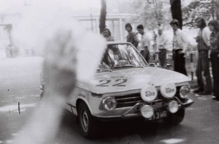 Andrzej Bielewicz i Tadeusz Hoppe – BMW 2002 Tii Touring.