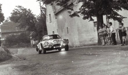 Atilla Ferjancz i Ferenc Iriczfalvi – Alpine Renault A110.