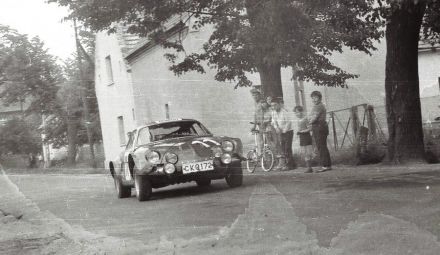 Iwan Nikolow i Ritscherd Gnuer – Bulgar Alpine A110.