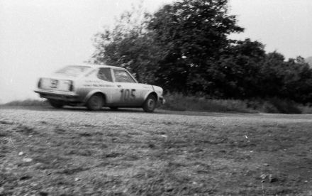 Zbigniew Bieniewski i Maciej Furmankiewicz – Fiat 128 Sport.