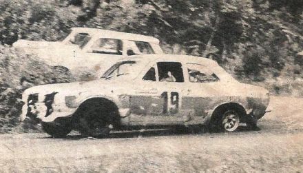 Jussi Kynsilehto i Timo Putkonen – Ford Escort RS 1600.