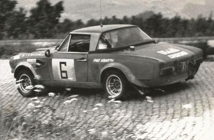 Fulvio Bacchelli i Bruno Scabini – Fiat Abarth 124.