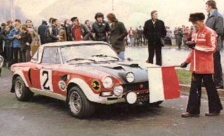 Andrzej Jaroszewicz i Ryszard Żyszkowski – Fiat Abarth 124.