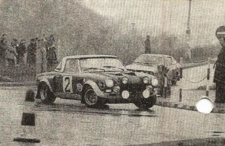 Andrzej Jaroszewicz i Ryszard Żyszkowski – Fiat Abarth 124.