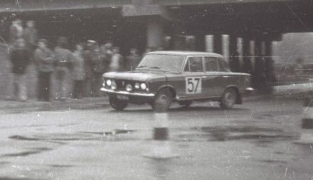 Bogdan Wozowicz i Witold Wozowicz – Polski Fiat 125p/1300.