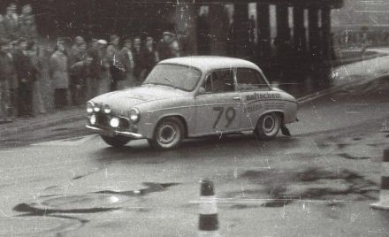 Jerzy Udziela i Janusz Kasina – Syrena 105 Lux.