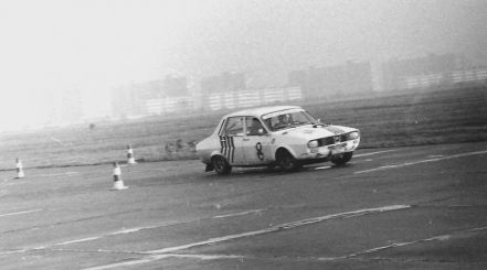 Janusz Kiljańczyk i Piotr Mystkowski – Renault 12 Gordini.