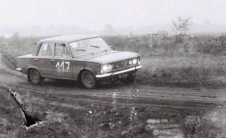 Janusz Marzinek i A.Żurawski – Polski Fiat 125p / 1300.