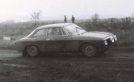 Lelio Lattari i Franciszek Aromiński – Alfa Romeo 1300 GT Junior.