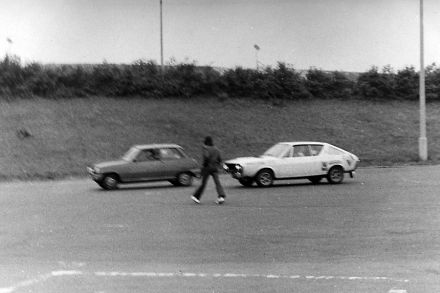 Jerzy Landsberg – Renault 5, Błażej Krupa – Renault 17 Gordini.