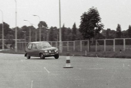 Jerzy Landsberg – Renault R5 TS.