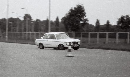 Dominik Mydlarski – BMW 2002 Ti.