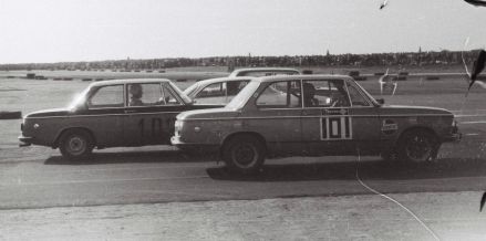 Andrzej Niewiadomski, Piotr Lenartowicz – BMW 2002.