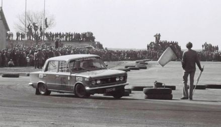 Jerzy Bachtin – Polski Fiat 125p/1800.