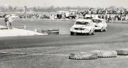 Janusz Kiljańczyk i Błażej Krupa – Renaulty 12 Gordini. 