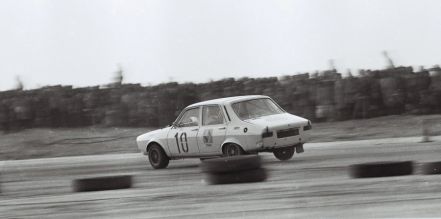 Błażej Krupa – Renault 12 Gordini.