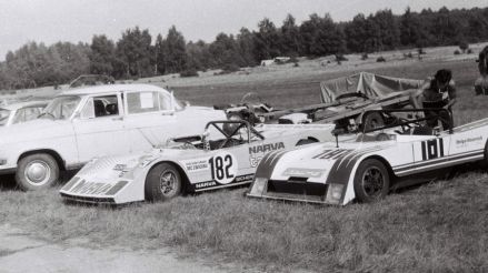 Joachim Anger,  Helga Heinrich – Wartburgi Spider.