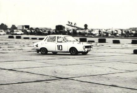 Błażej Krupa – Renault 12 Gordini.