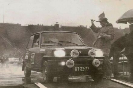 Tadeusz Dębowski i Krzysztof Szaykowski – Renault 5 Alpine.