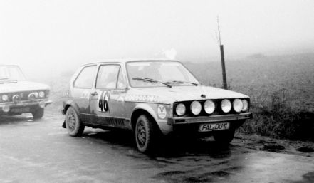 Henning Schou i Edmund Petan – VW Golf GTi.