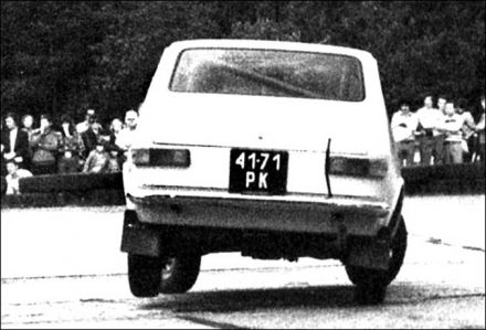 Andrzej Świniarski – Fiat 127.