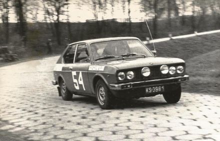 Andrzej Witkowicz i Marek Rompel – Fiat 128 Sport coupe 3 porte.
