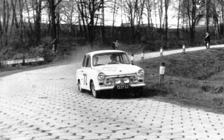 Andrzej Grzegorzek i Jerzy Baran – Trabant 601.