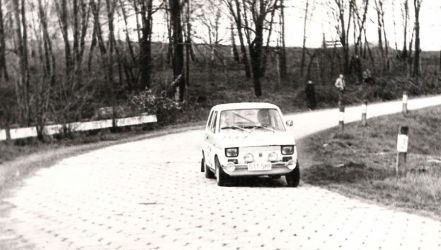 Andrzej Lubiak i Maciej Wisławski – Polski Fiat 126p.