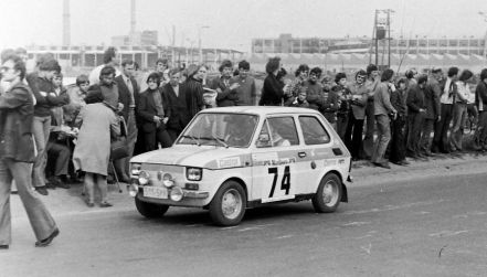 Andrzej Lubiak i Maciej Wisławski – Polski Fiat 126p.