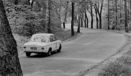 Ryszard Luciński i Grzegorz Burenkiewicz – BMW 2002 Ti.