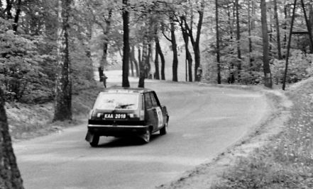 Zdzisław Szafrański i Henryk Pineles – Renault 5 Alpine.