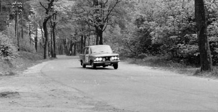 Jerzy Lipiński i Janusz Siniarski – Polski Fiat 125p/1500.