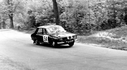 Jacek Kotowski i Krzysztof Burzyński – Renault 12 TL.
