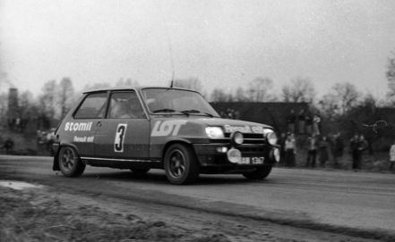 Błażej Krupa i Piotr Mystkowski – Renault 5 Alpine.