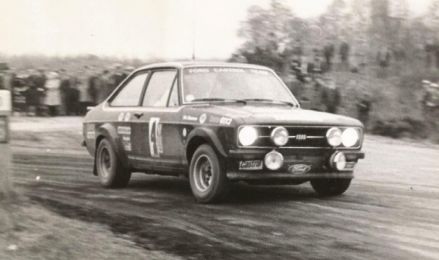 Gilbert Staepelaere i Eric Bessem – Ford Escort RS 1800.