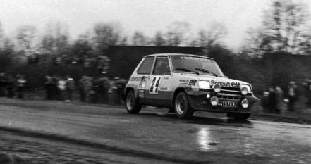 Guy Frequelin i Jacques Delaval – Renault 5 Alpine. 