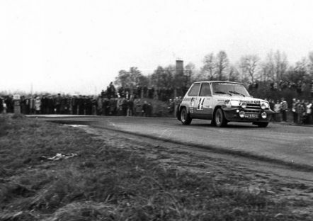 Guy Frequelin i Jacques Delaval – Renault 5 Alpine. 