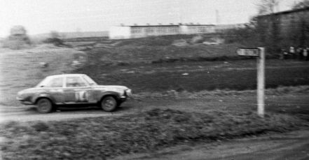 Manfred Essig i Dieter Oberortner – Opel Ascona 19S.
