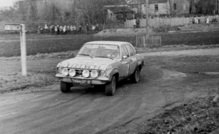Manfred Essig i Dieter Oberortner – Opel Ascona 19S.