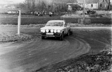 Holger Helle i Ole Hansen – Opel Kadett GT/E.