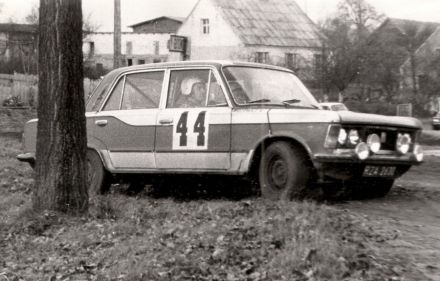 Bogdan Wozowicz i Witold Wozowicz – Polski Fiat 125p/1500.