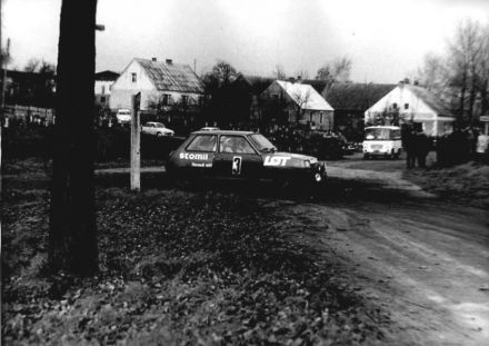 Błażej Krupa i Piotr Mystkowski – Renault 5 Alpine.