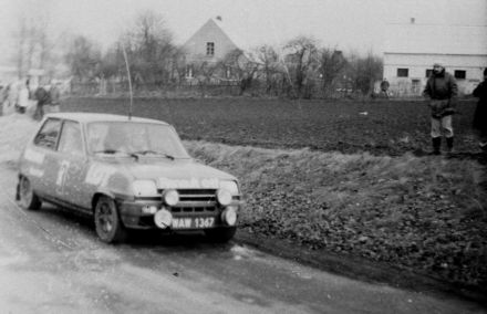 Błażej Krupa i Piotr Mystkowski – Renault 5 Alpine.