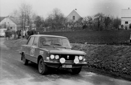 Marek Varisella i Adam Grześkowiak – Polski Fiat 125p/1500.