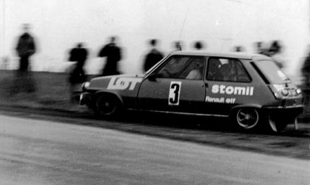 Błażej Krupa i Piotr Mystkowski – Renault 5 Alpine.