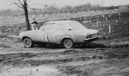 Manfred Essig i Dieter Oberortner – Opel Ascona 19S.