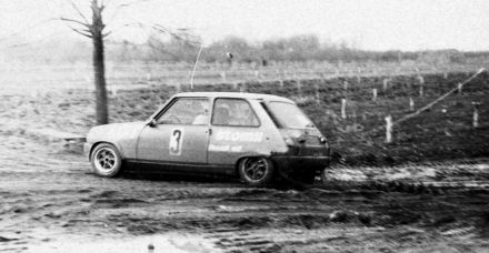 Błażej Krupa i Piotr Mystkowski – Renault 5 Alpine.